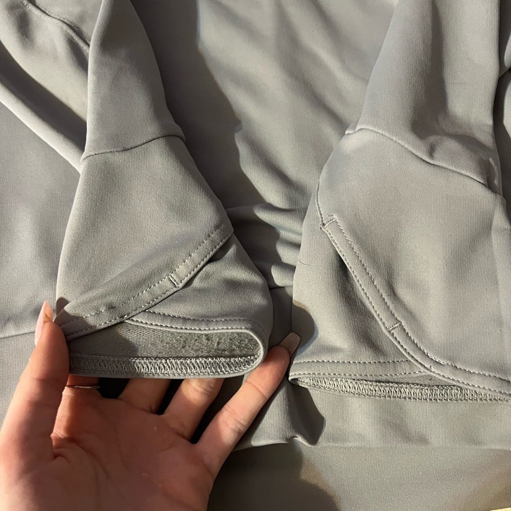 NorthFace TurtleNeck - Picture 2 of 3